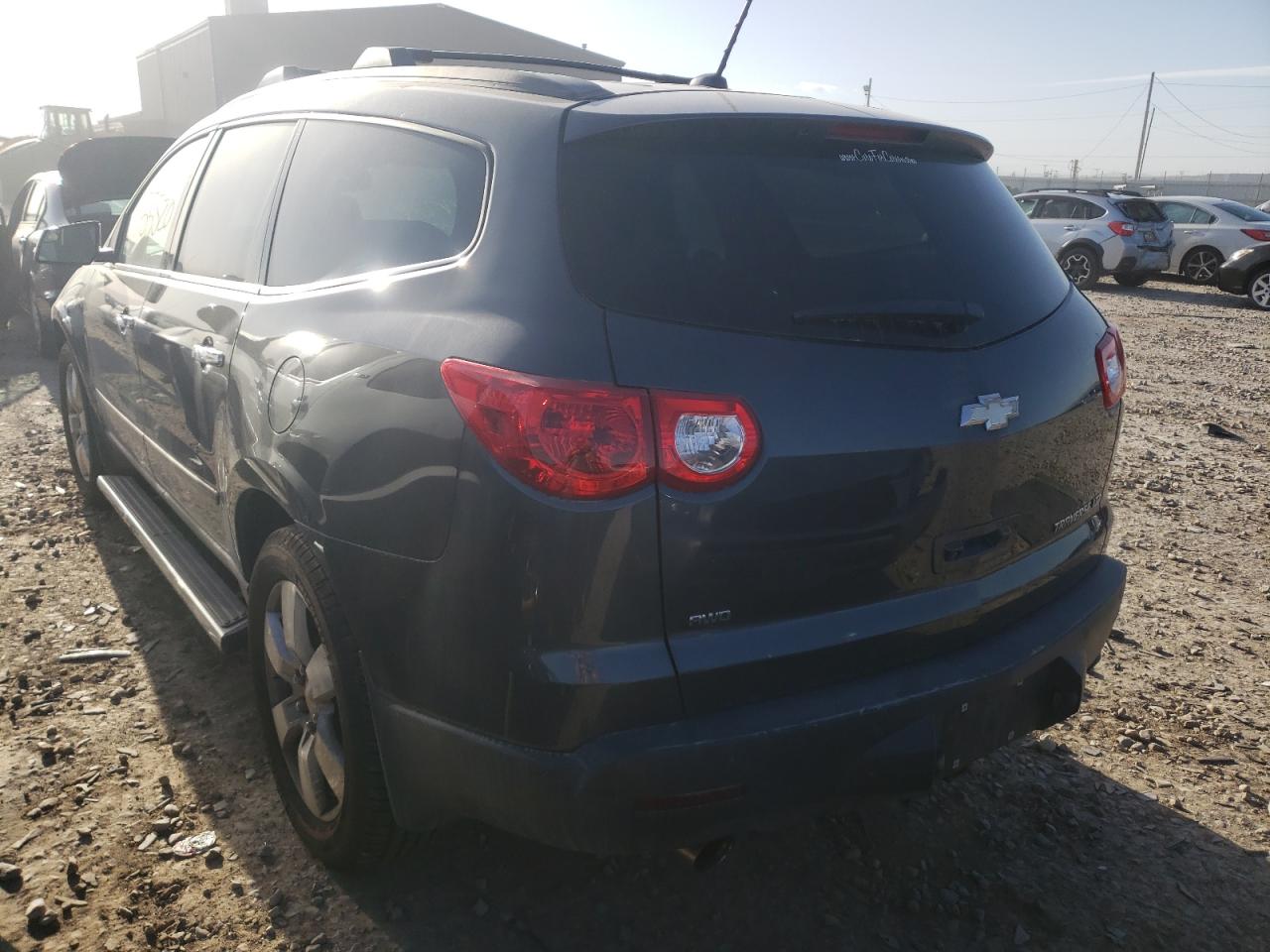 Photo 3 from auction – 2011 CHEVROLET TRAVERSE L with VIN 1GNKVLED4BJ381301