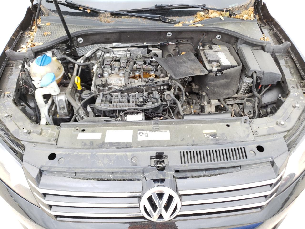 Photo 7 from auction – 2014 VOLKSWAGEN PASSAT S with VIN 1VWAS7A36EC115656