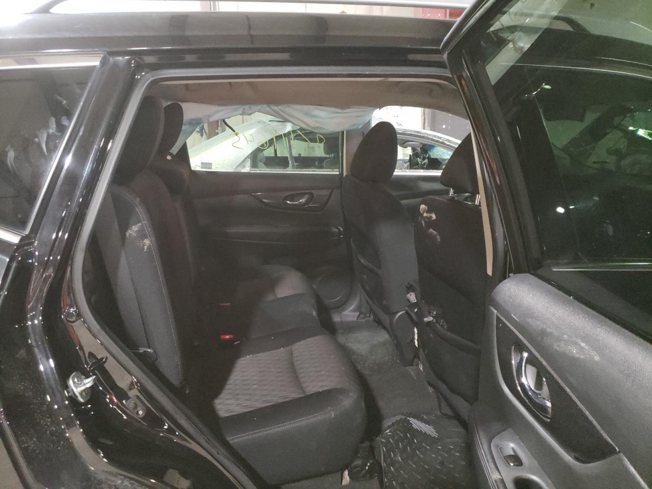 Photo 6 from auction – 2017 NISSAN ROGUE S with VIN 5N1AT2MT6HC793497