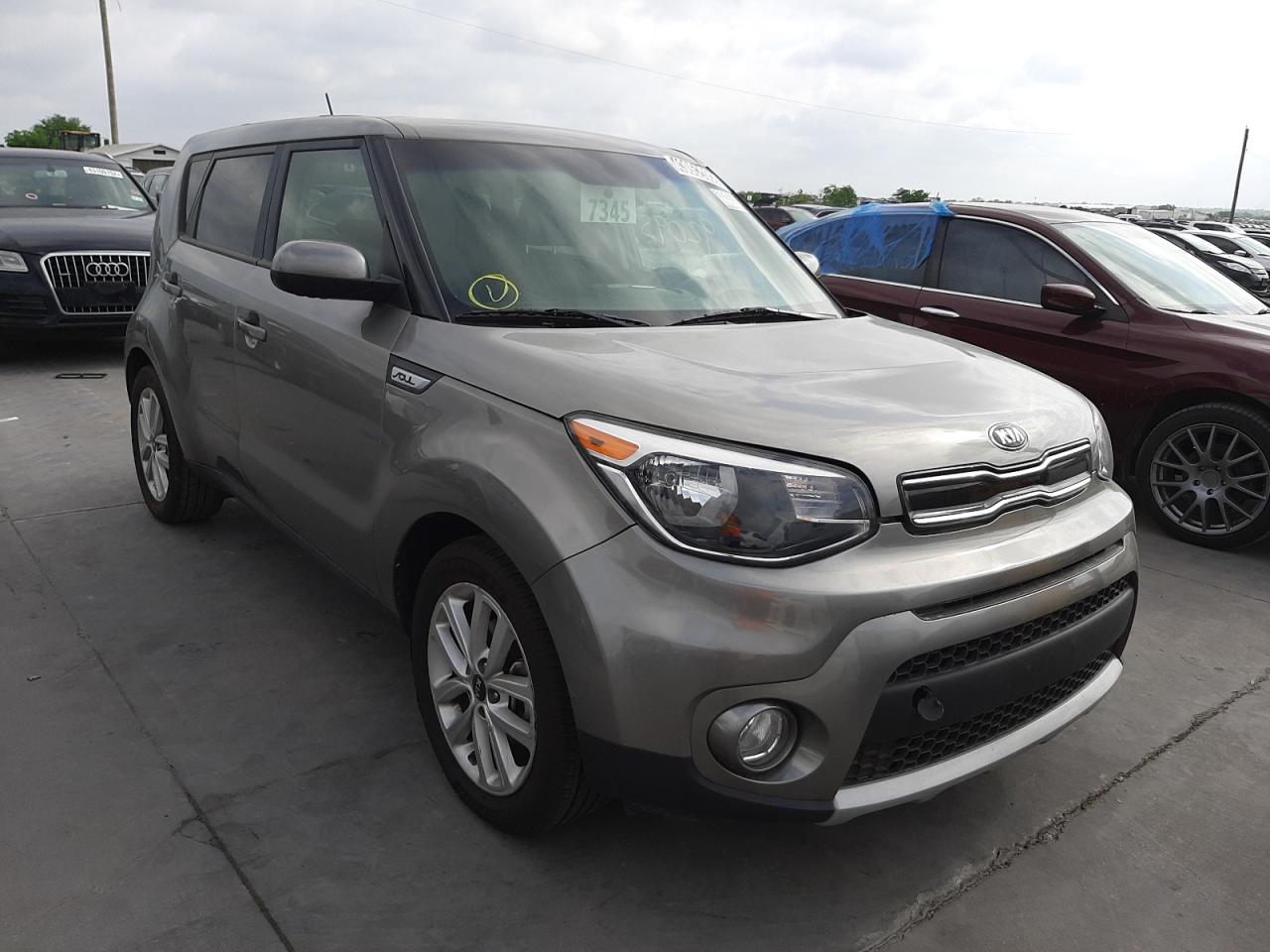 KIA SOUL + 2019 with VIN KNDJP3A53K7650513 - Photo from auction