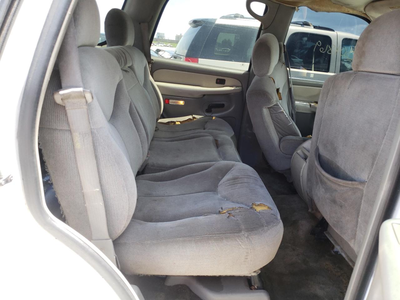 Photo 6 from auction – 2002 GMC YUKON with VIN 1GKEC13VX2J340686