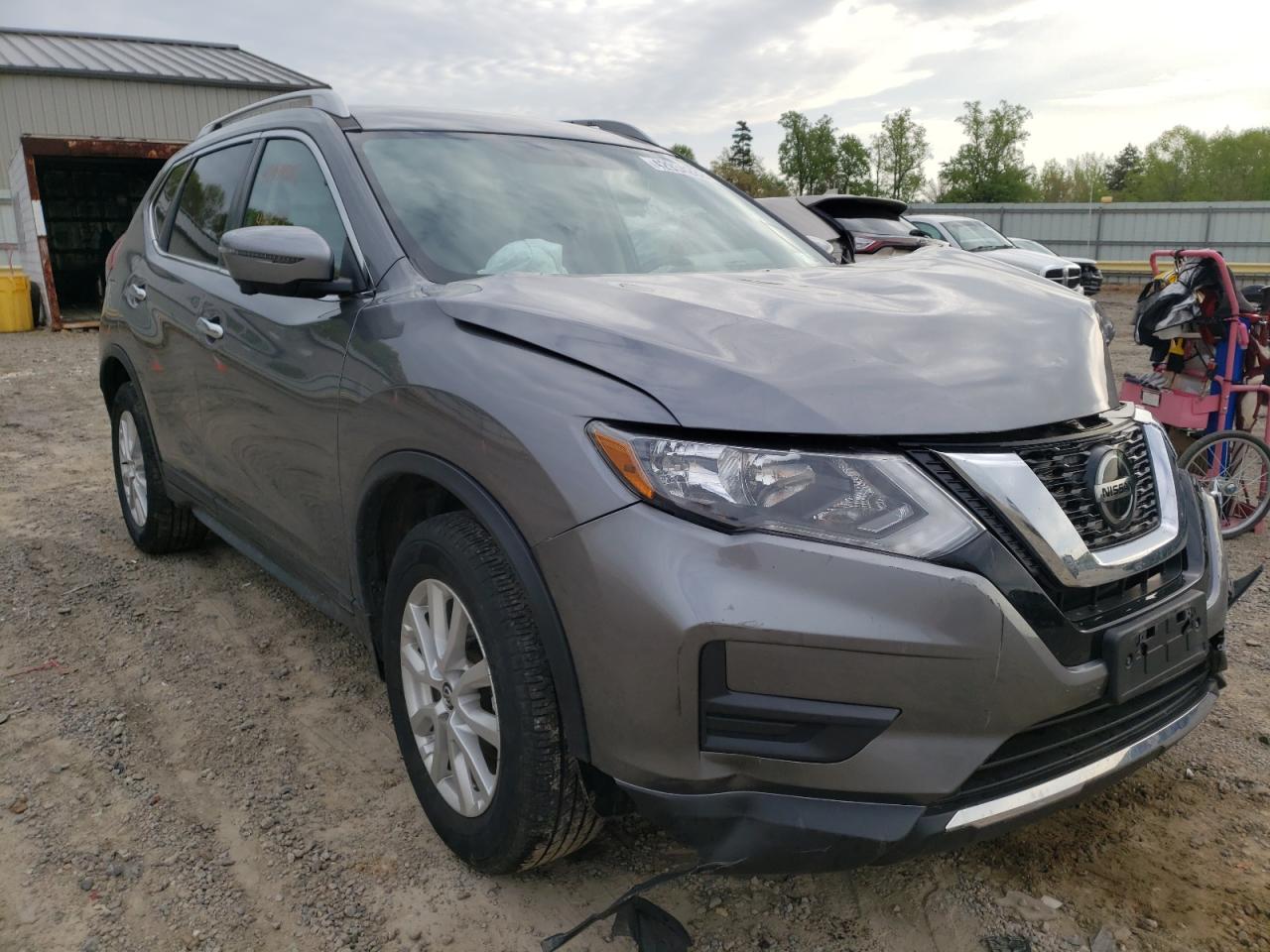 NISSAN ROGUE S 2018 z numerem VIN KNMAT2MVXJP620330 - Zdjęcie z aukcji