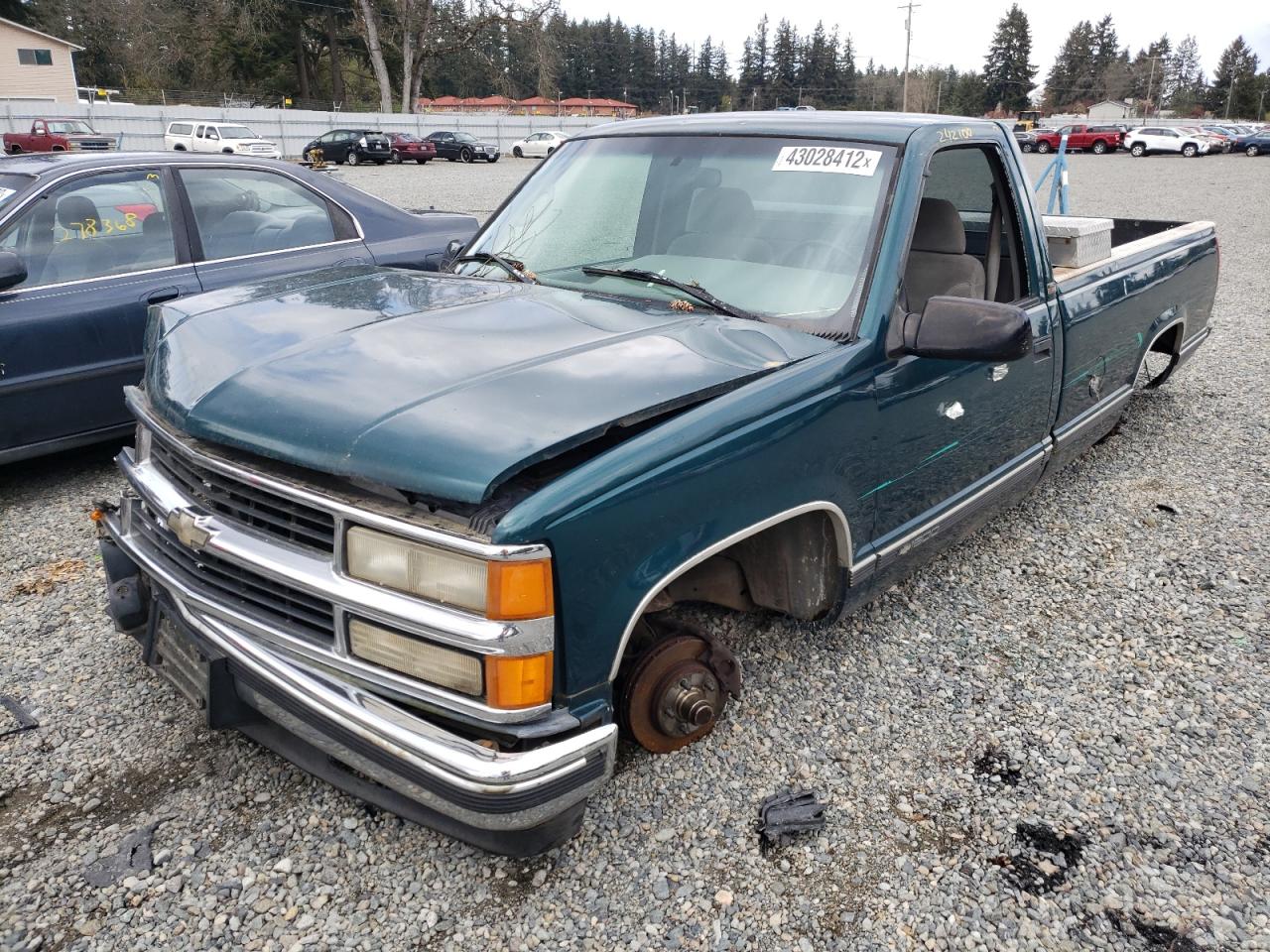 Photo 2 from auction – 1996 CHEVROLET GMT-400 C1 with VIN 1GCEC14M7TE209047