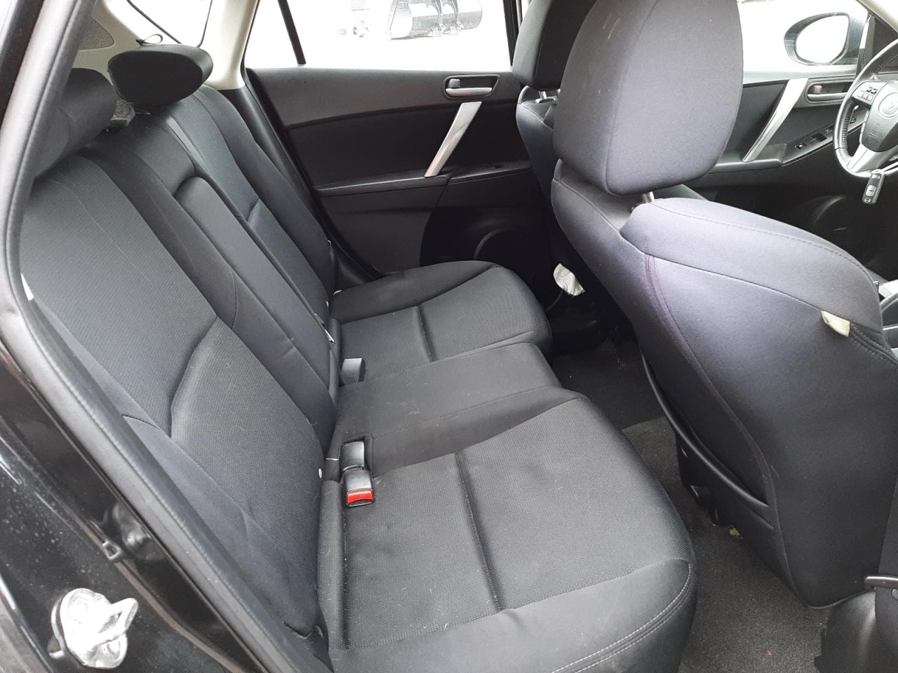 Photo 6 from auction – 2011 MAZDA 3 S with VIN JM1BL1K64B1417237