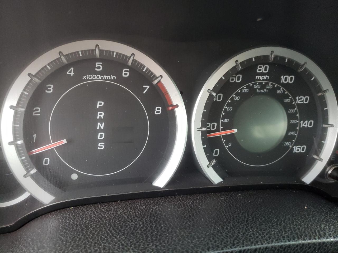 Photo 8 from auction – 2010 ACURA TSX with VIN JH4CU2F67AC034444