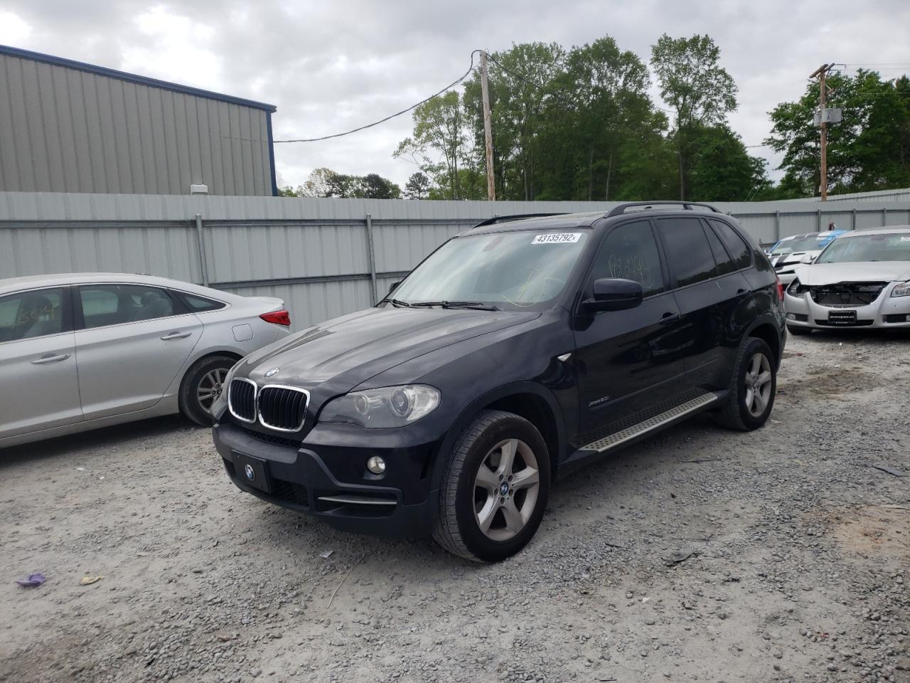 Photo 2 from auction – 2010 BMW X5 XDRIVE3 with VIN 5UXFE4C58AL380195