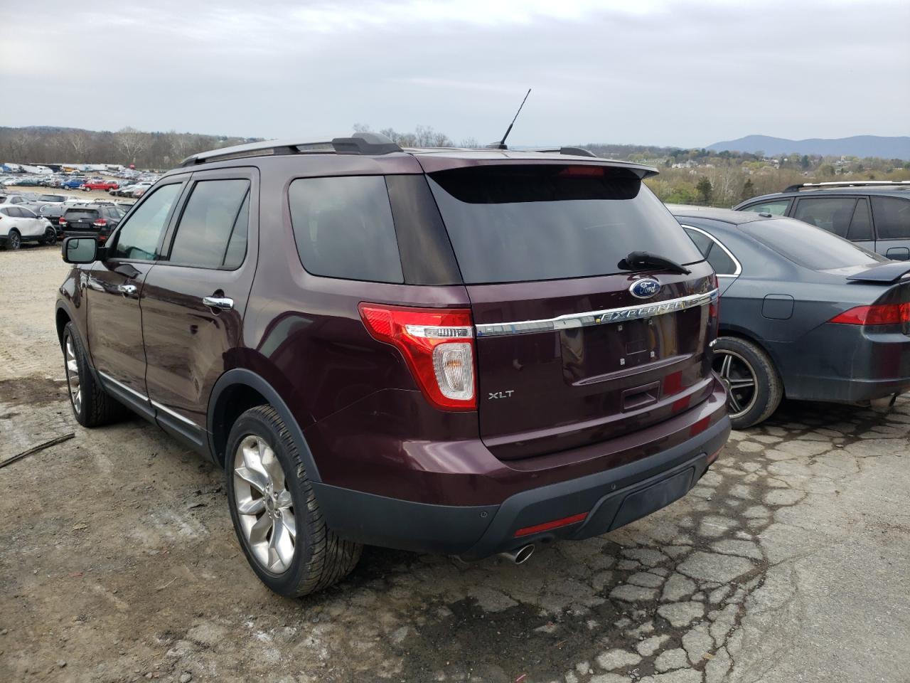 Photo 3 from auction – 2011 FORD EXPLORER X with VIN 1FMHK8D8XBGA06695