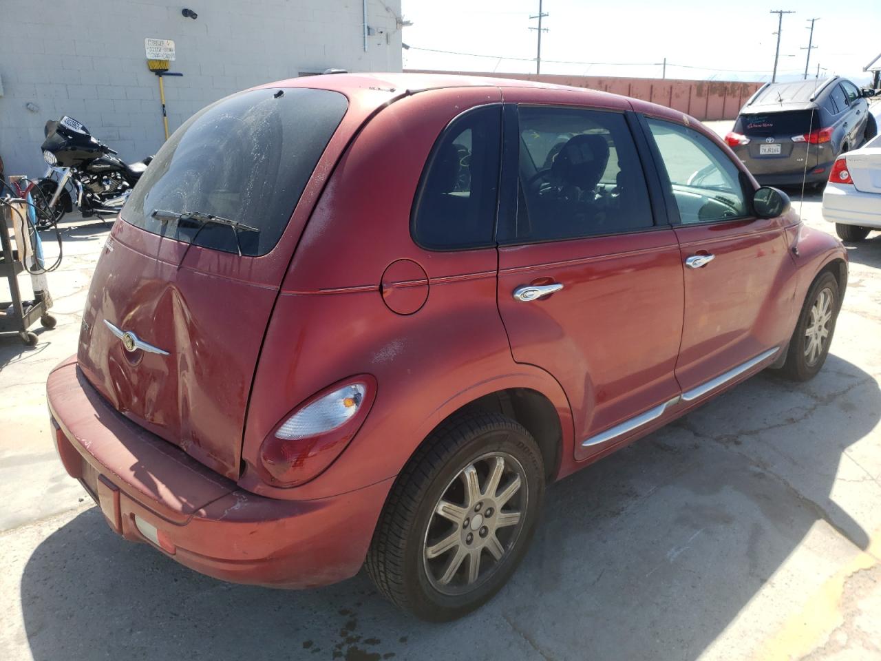 Photo 4 from auction – 2010 CHRYSLER PT CRUISER with VIN 3A4GY5F9XAT144308
