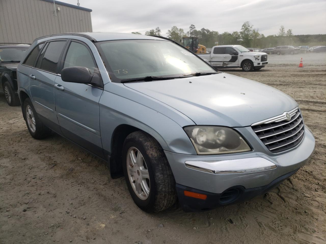 CHRYSLER PACIFICA T 2006 with VIN 2A4GM68456R836649 - Photo from auction