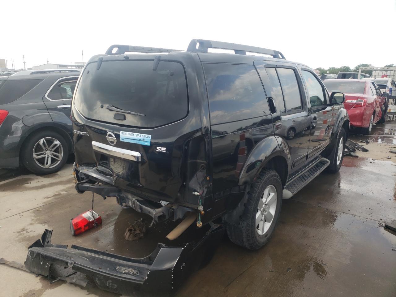 Photo 4 from auction – 2010 NISSAN PATHFINDER with VIN 5N1AR1NN9AC611175
