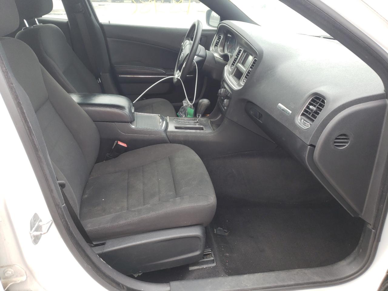 Фото 5 с аукциона – 2012 DODGE CHARGER SE с VIN 2C3CDXBGXCH218472