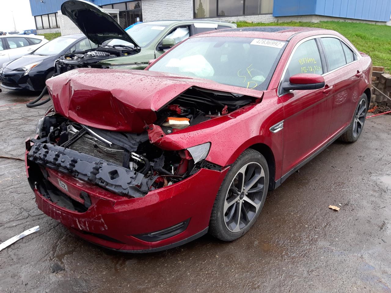 Photo 2 from auction – 2015 FORD TAURUS SEL with VIN 1FAHP2H83FG120790