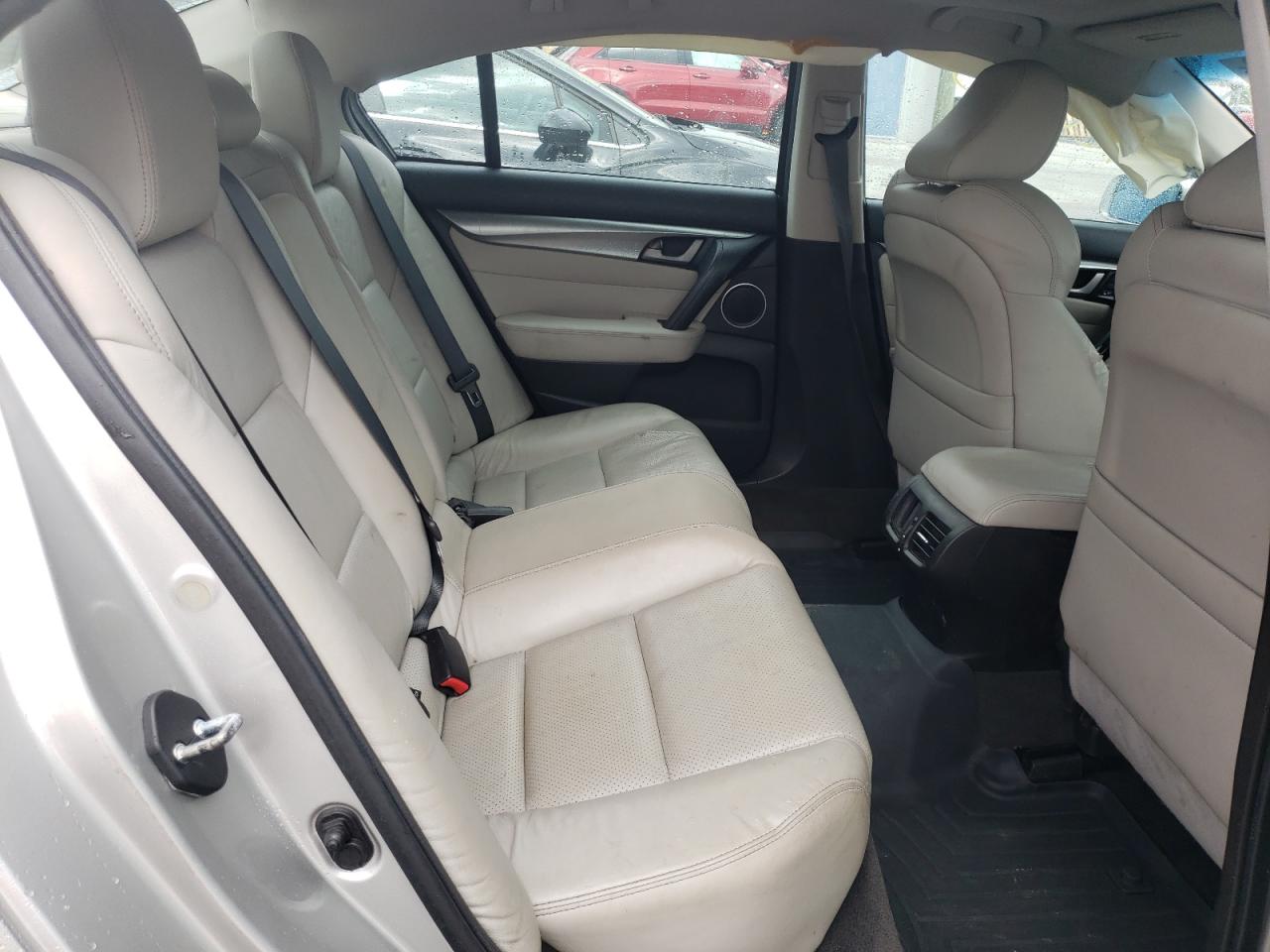 Photo 6 from auction – 2010 ACURA TL with VIN 19UUA9F57AA005277