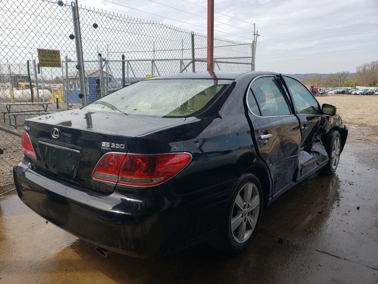 Photo 4 from auction – 2005 LEXUS ES 330 with VIN JTHBA30G455092856