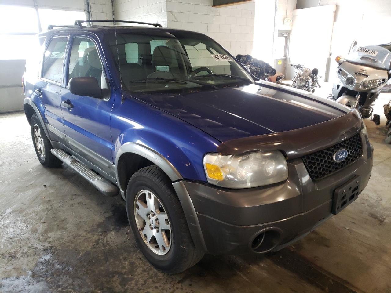 Photo 1 from auction – 2005 FORD ESCAPE XLT with VIN 1FMCU03195KB33174