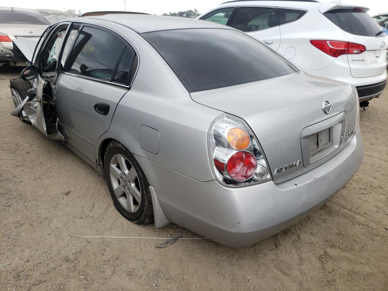 Photo 3 from auction – 2004 NISSAN ALTIMA BAS with VIN 1N4AL11E04C172597