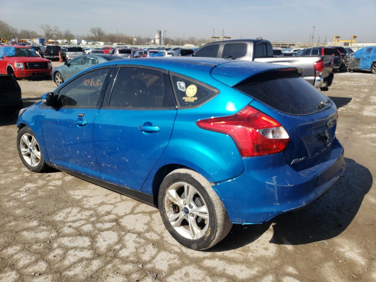 Photo 3 from auction – 2014 FORD FOCUS SE with VIN 1FADP3K27EL452262