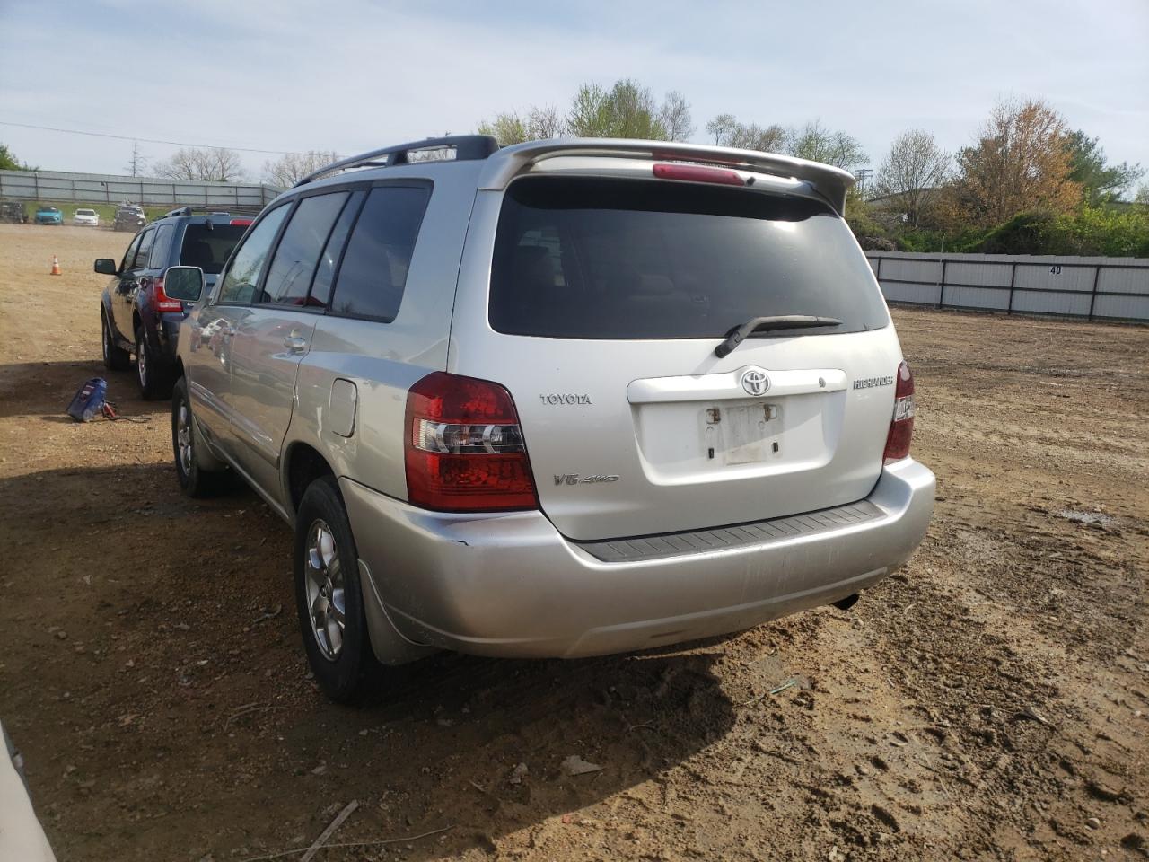 Photo 3 from auction – 2007 TOYOTA HIGHLANDER with VIN JTEEP21A970214012