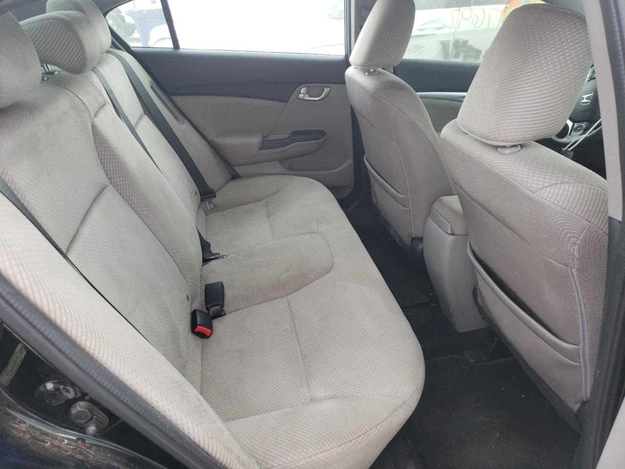 Photo 6 from auction – 2013 HONDA CIVIC HYBR with VIN 19XFB4F25DE001114