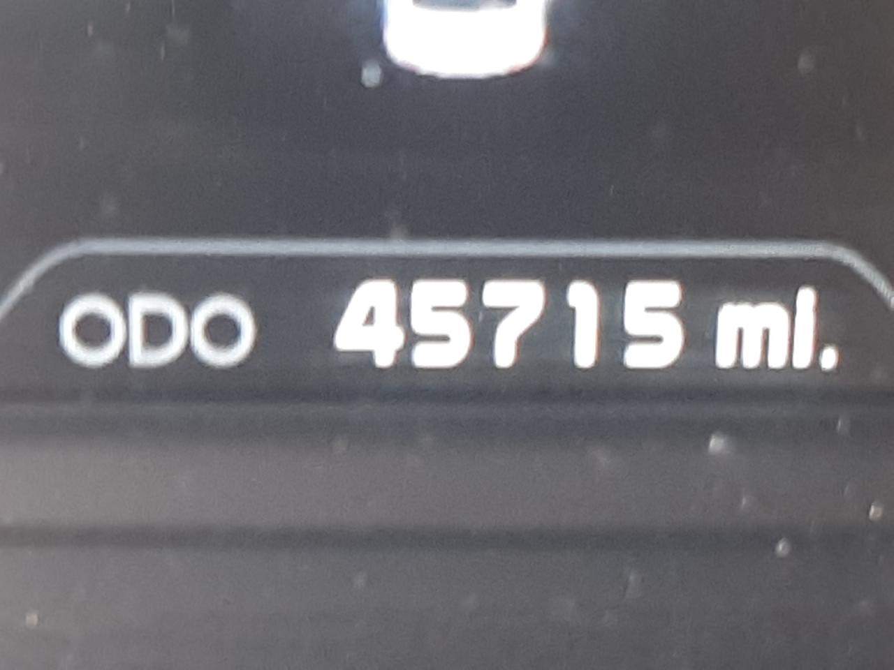 Photo 8 from auction – 2016 KIA CADENZA LU with VIN KNALN4D75G5208835
