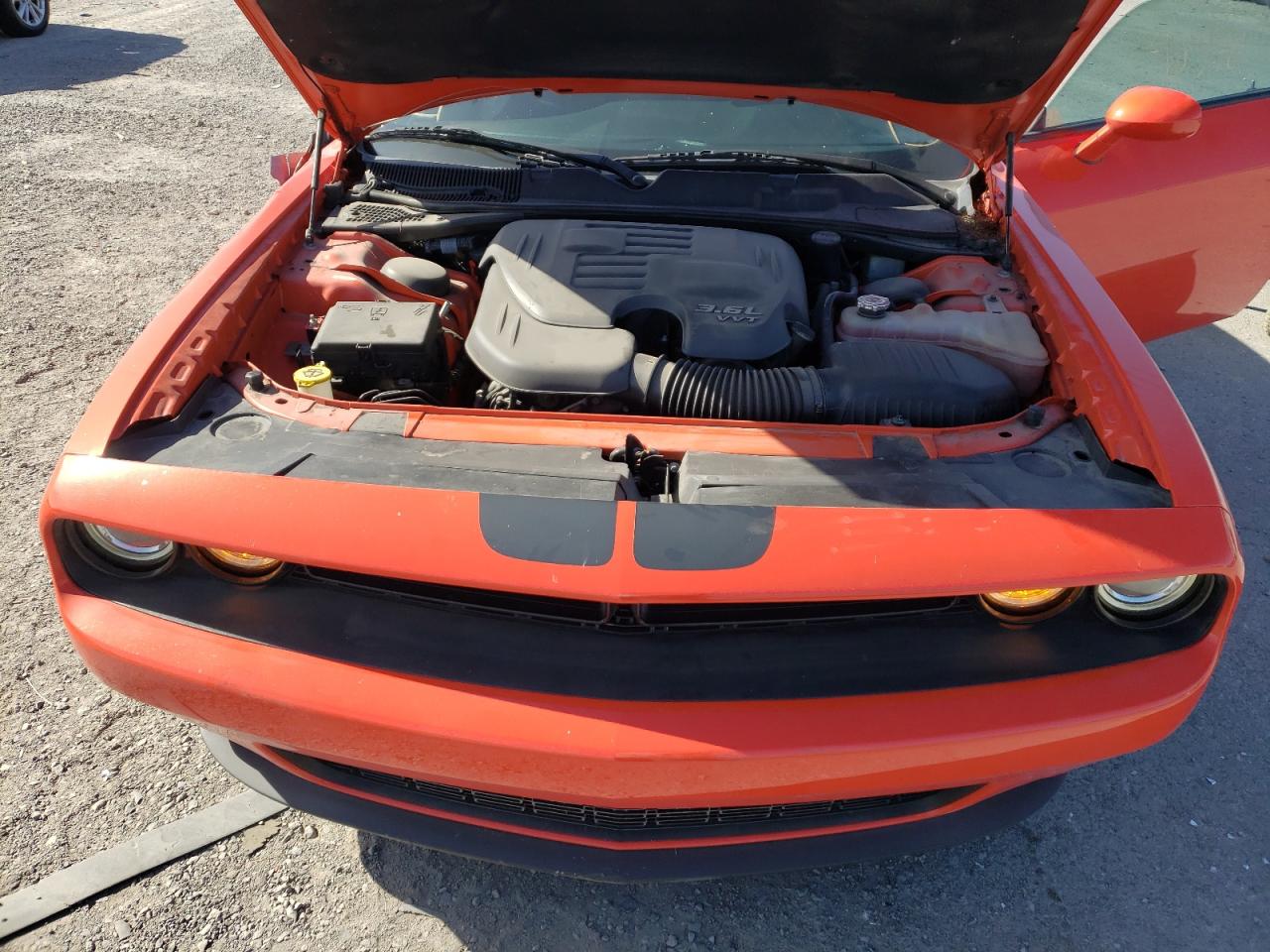 Photo 7 from auction – 2017 DODGE CHALLENGER with VIN 2C3CDZAG4HH554428