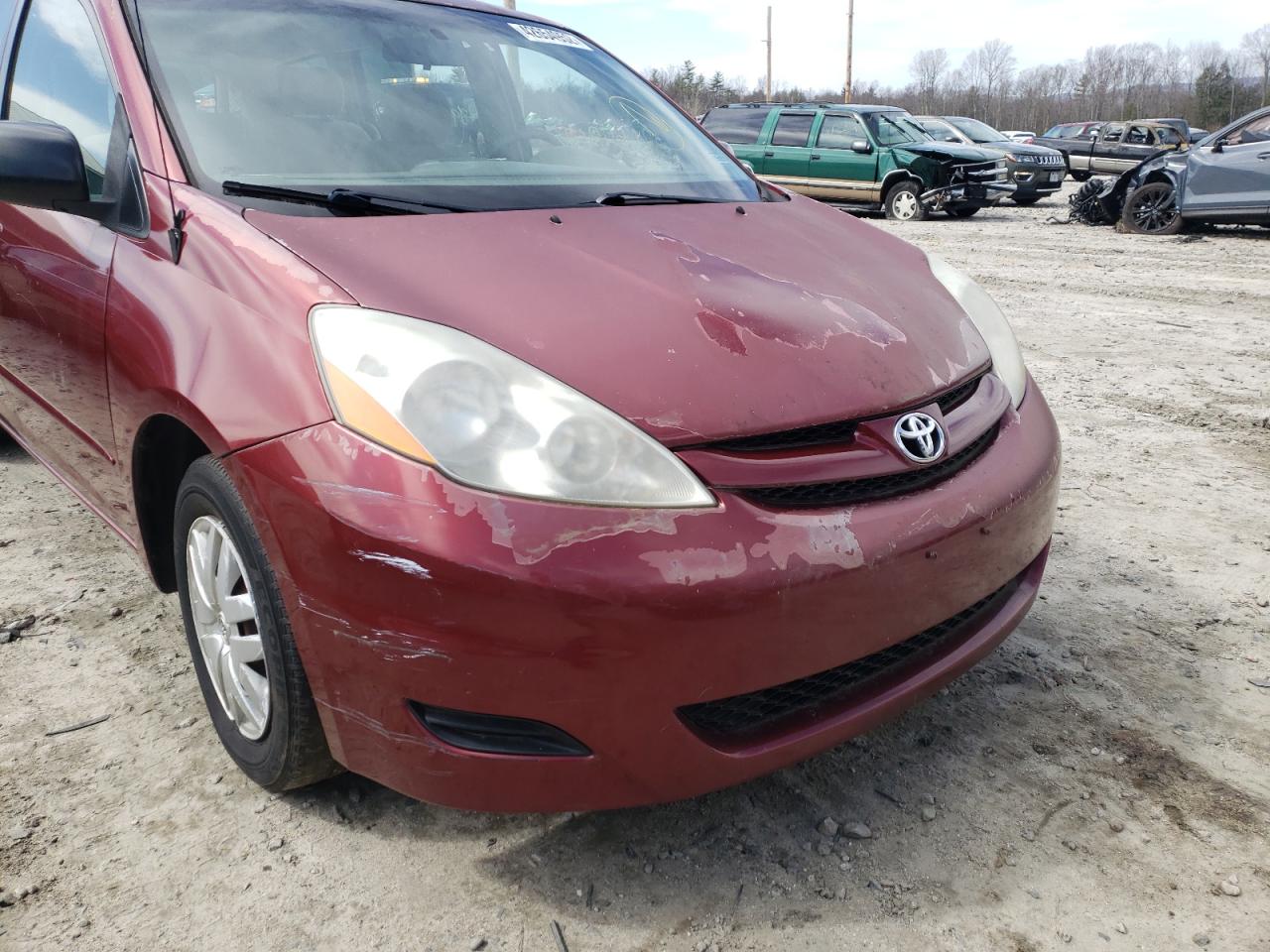 Photo 9 from auction – 2007 TOYOTA SIENNA CE with VIN 5TDZK23C77S004427