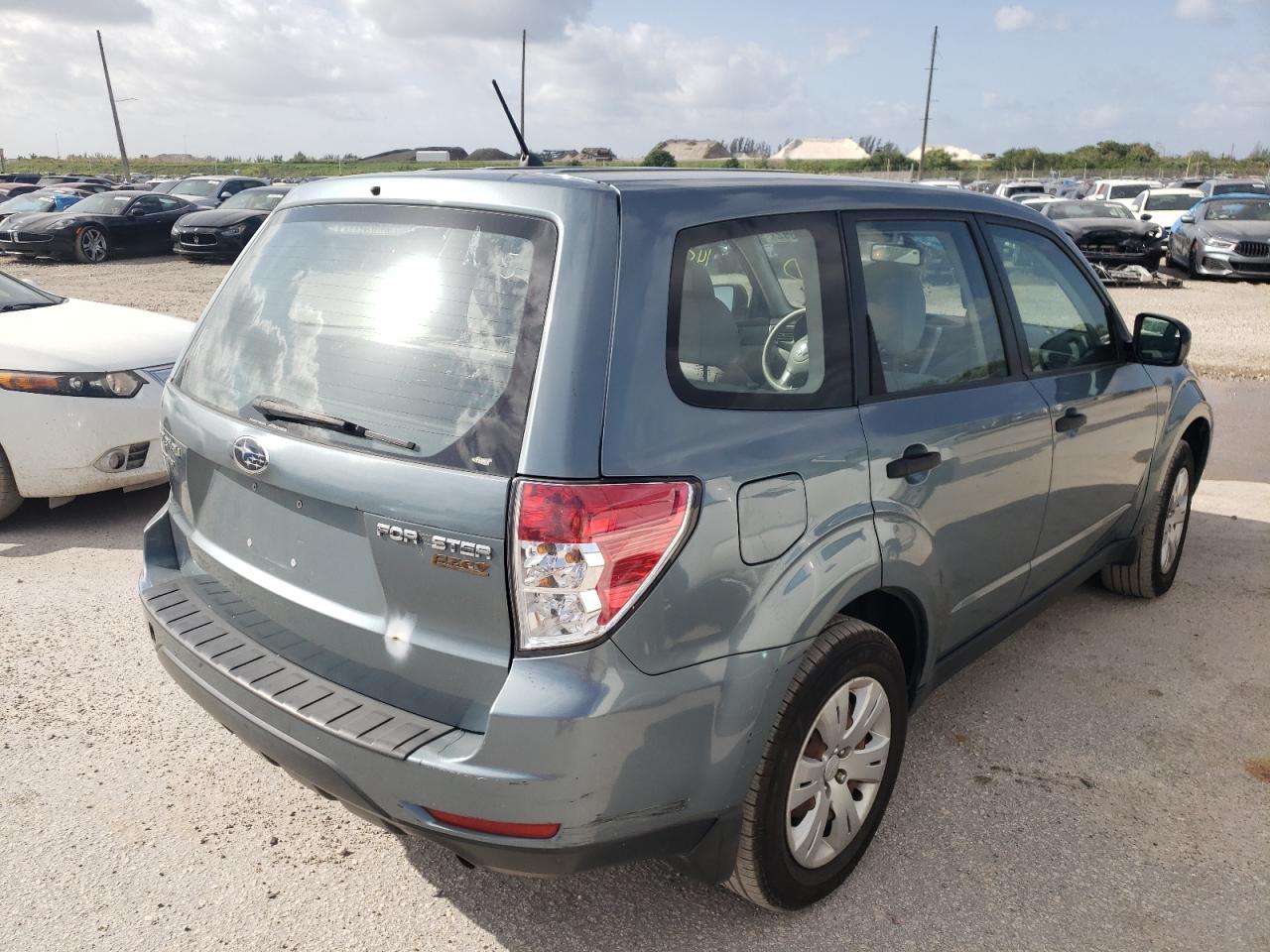 Photo 4 from auction – 2010 SUBARU FORESTER 2 with VIN JF2SH6AC1AG700231