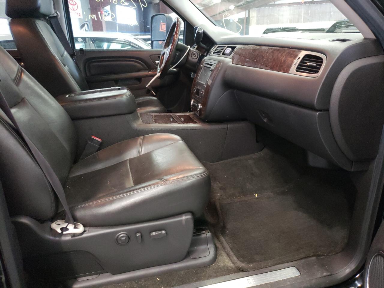 Photo 5 from auction – 2014 GMC SIERRA K25 with VIN 1GT125E84EF167993