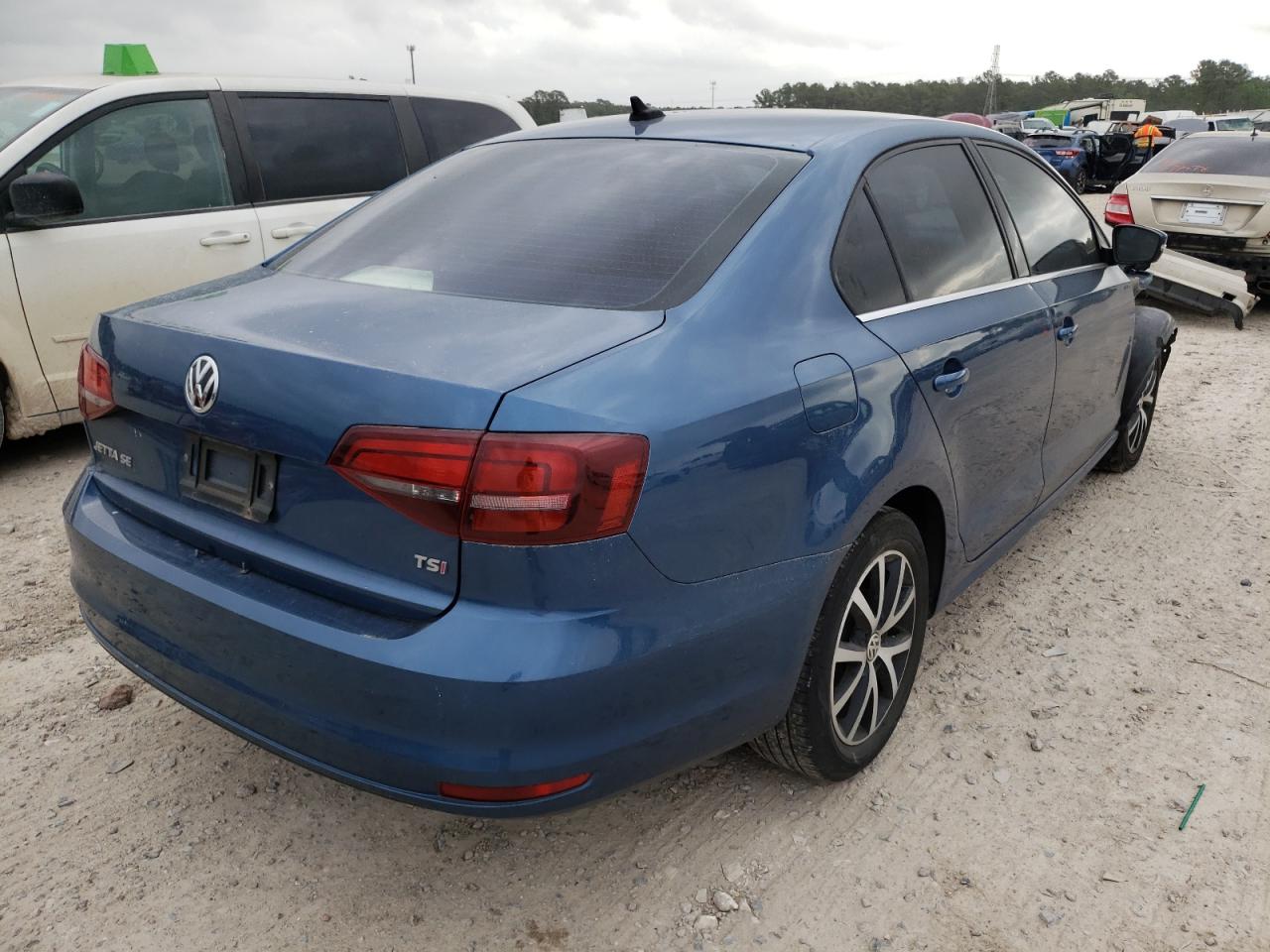 Photo 4 from auction – 2017 VOLKSWAGEN JETTA SE with VIN 3VWDB7AJ5HM262629