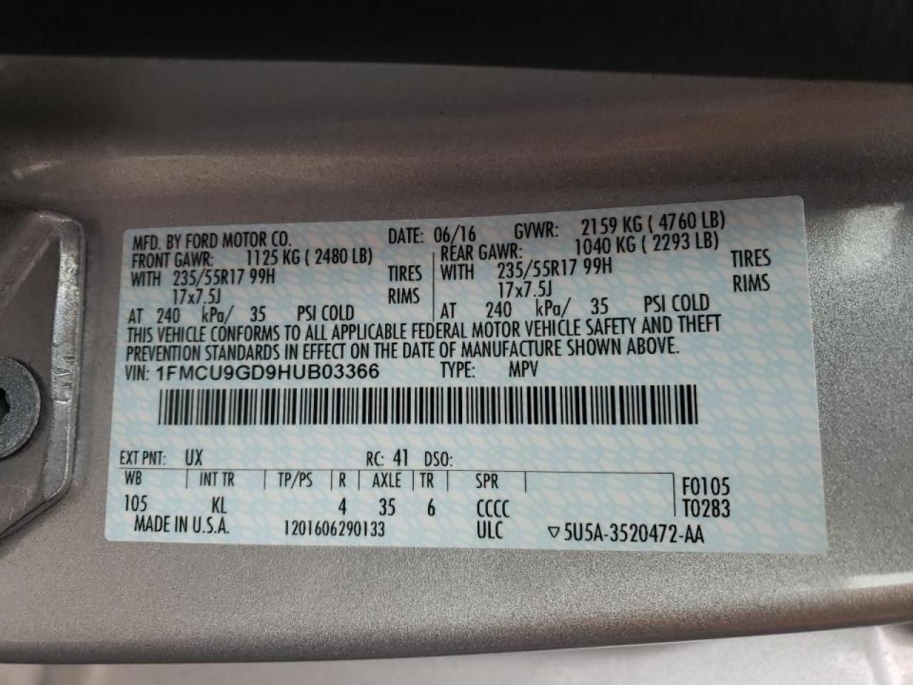Photo 10 from auction – 2017 FORD ESCAPE SE with VIN 1FMCU9GD9HUB03366