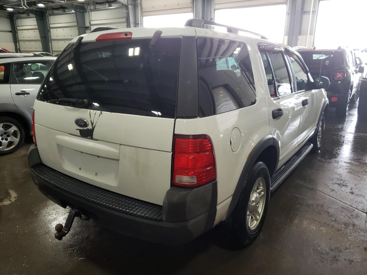 Photo 4 from auction – 2003 FORD EXPLORER X with VIN 1FMZU72K43UA29089