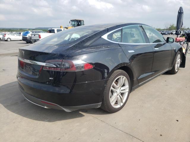 Photo 4 from auction – 2013 TESLA MODEL S with VIN 5YJSA1CN1DFP20840