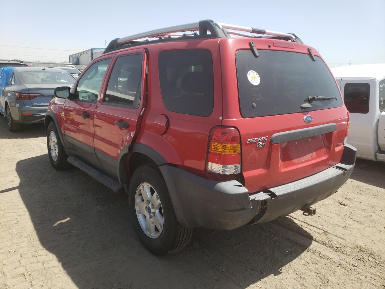 Photo 3 from auction – 2002 FORD ESCAPE XLT with VIN 1FMYU04152KE02464