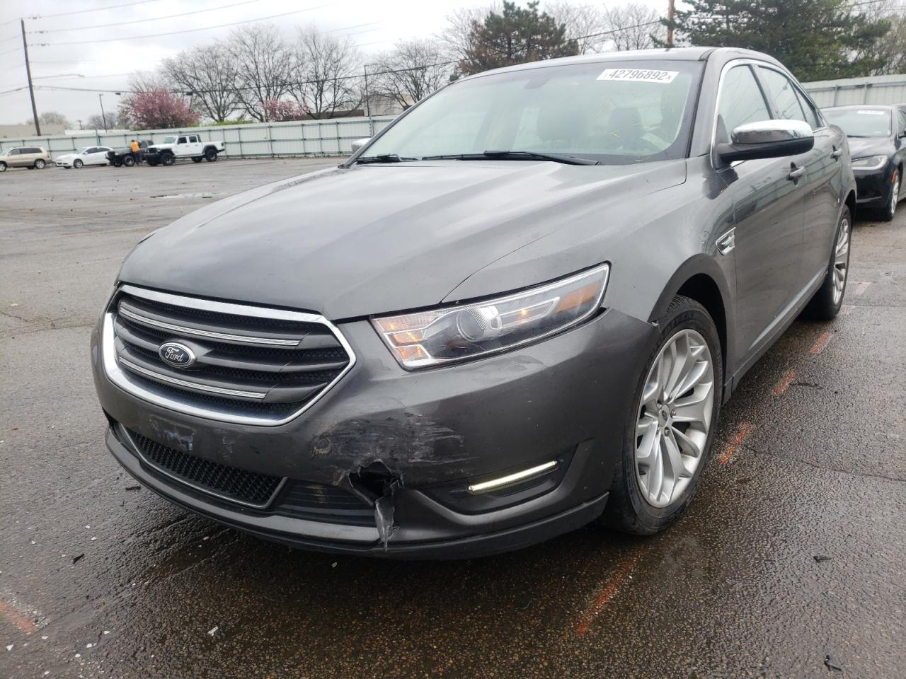 Photo 9 from auction – 2015 FORD TAURUS LIM with VIN 1FAHP2F89FG129514