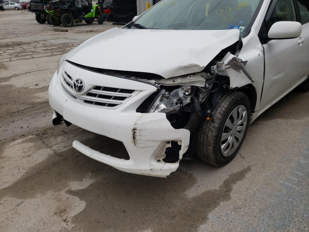 Photo 9 from auction – 2013 TOYOTA CAROLLA with VIN 2T1BU4EE4DC026279