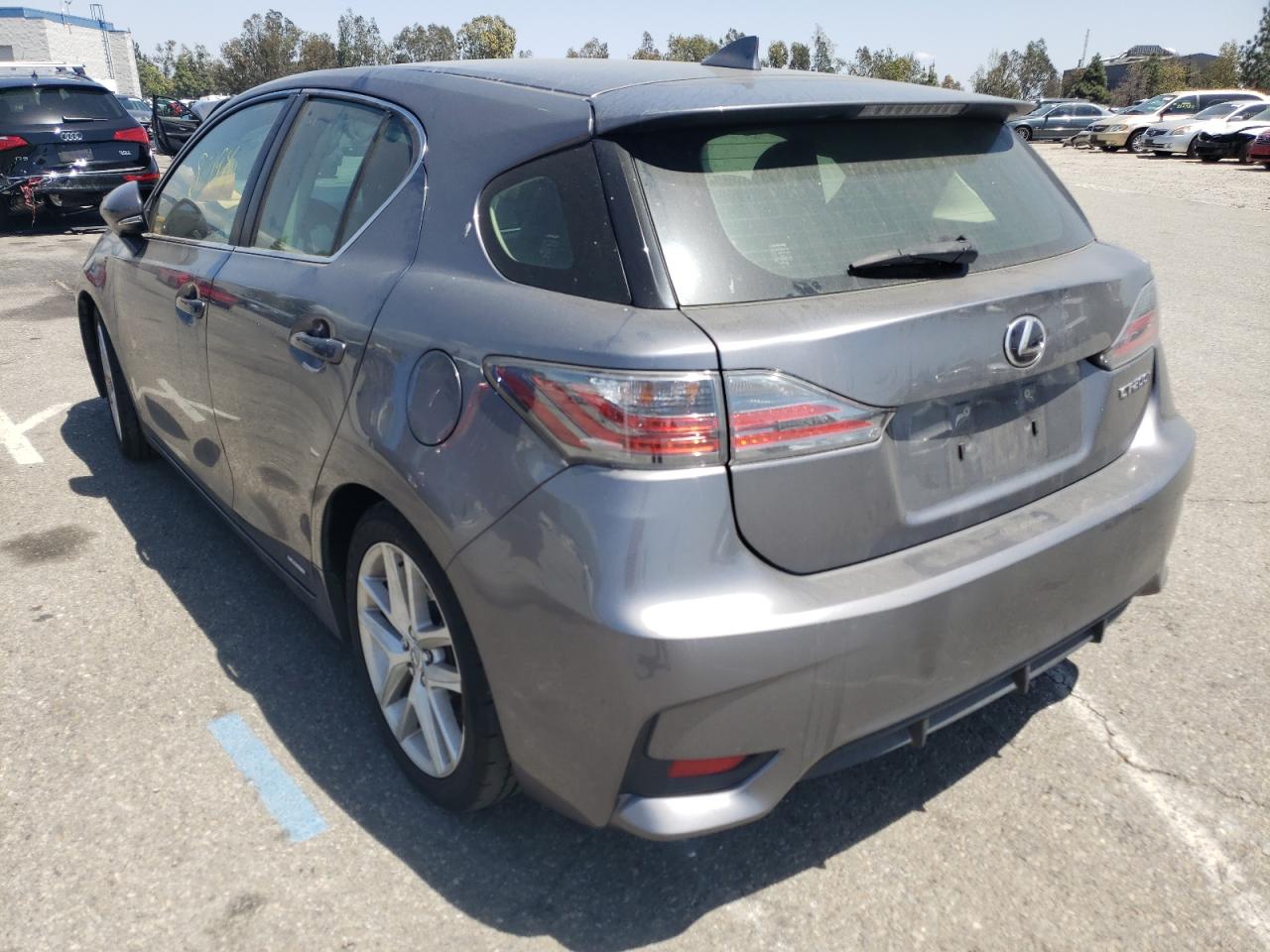 Photo 3 from auction – 2017 LEXUS CT 200 with VIN JTHKD5BH6H2284679