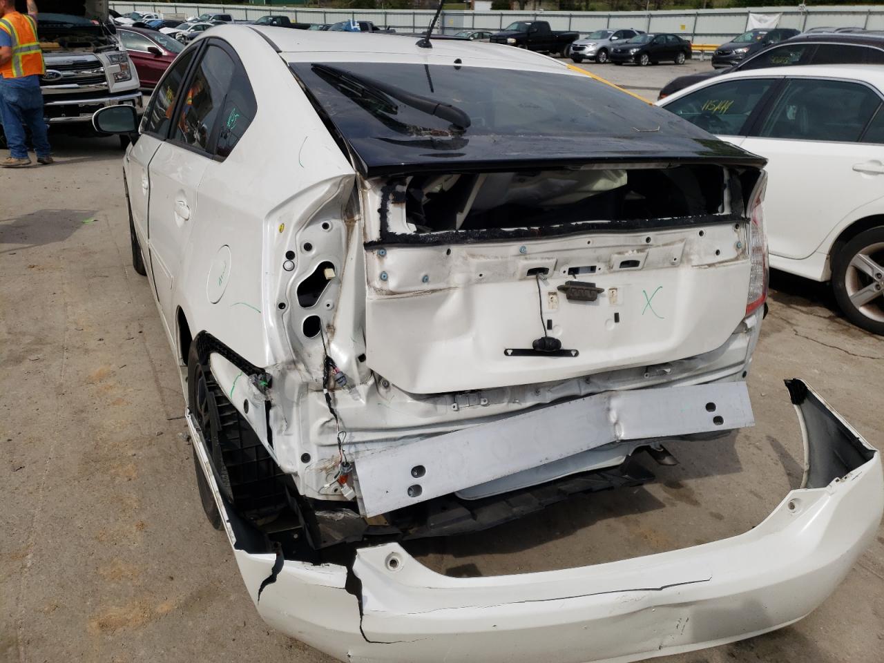 Photo 9 from auction – 2012 TOYOTA PRIUS with VIN JTDKN3DUXC5411504