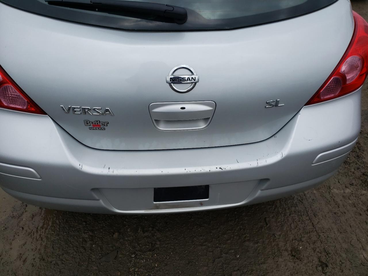 Photo 9 from auction – 2009 NISSAN VERSA S with VIN 3N1BC13E09L389402