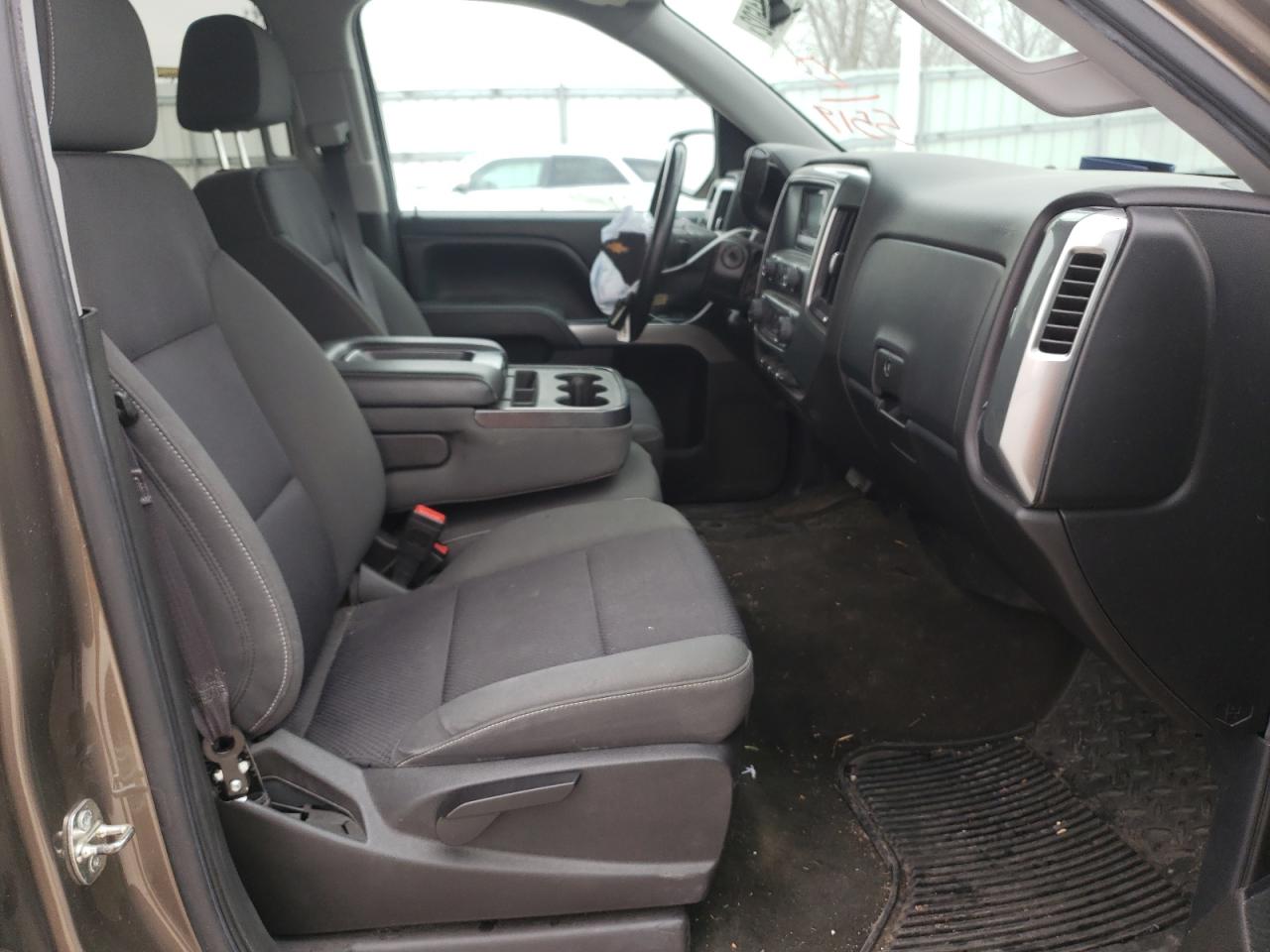 Photo 5 from auction – 2015 CHEVROLET SILVERADO with VIN 3GCUKREH1FG285519