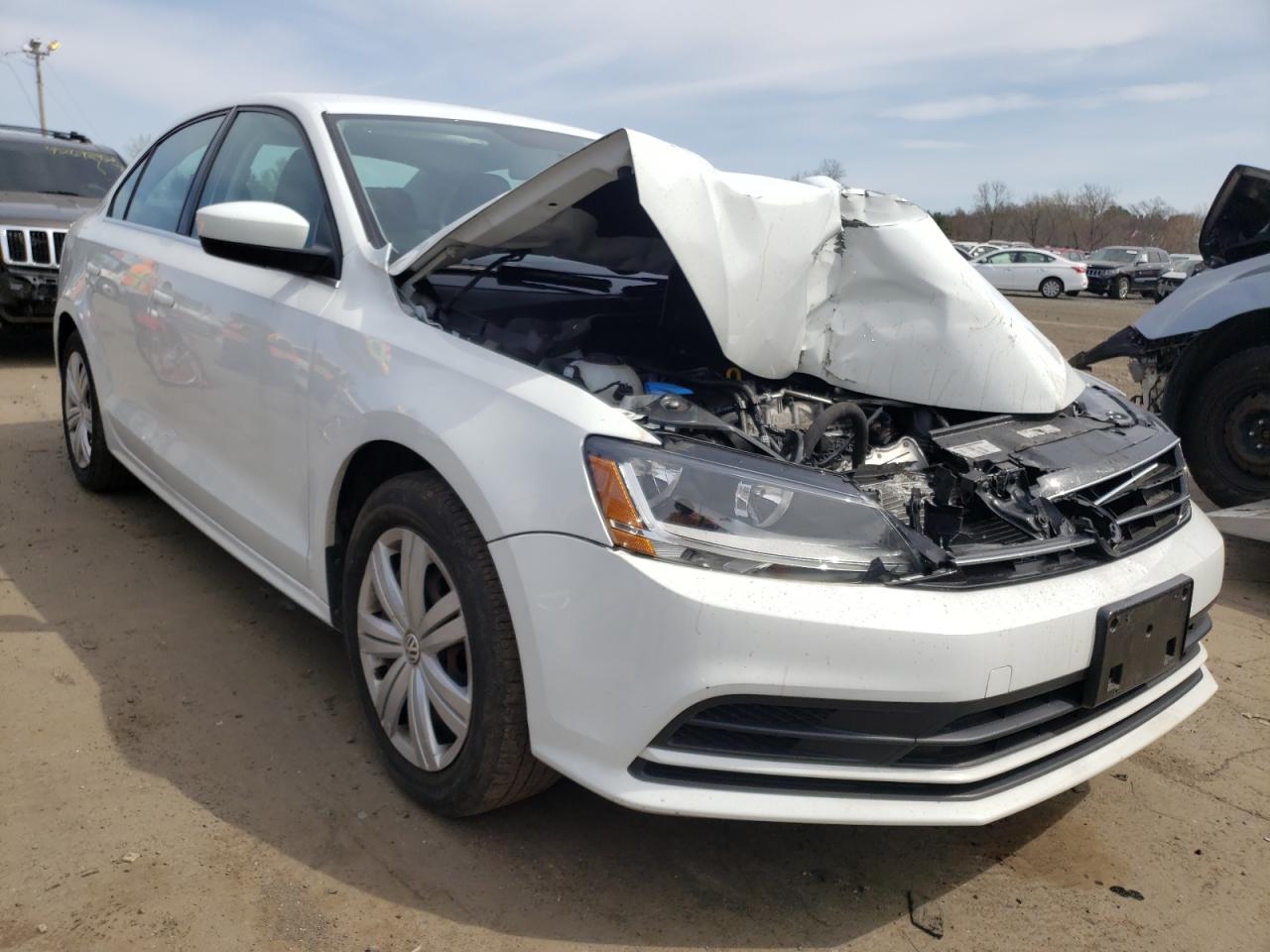 Photo 1 from auction – 2017 VOLKSWAGEN JETTA S with VIN 3VW2B7AJ9HM352597