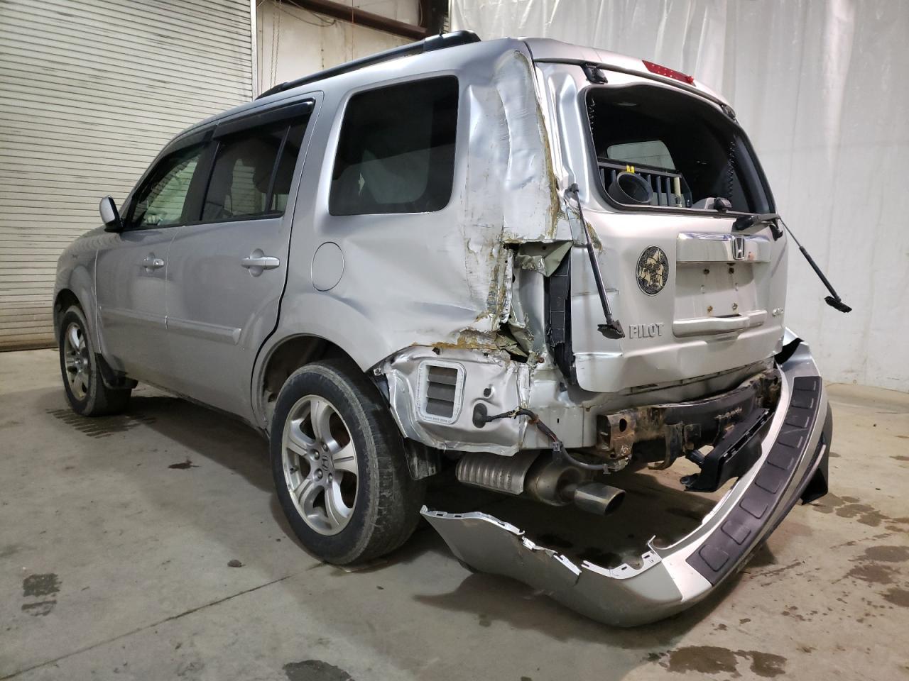 Photo 3 from auction – 2014 HONDA PILOT EXL with VIN 5FNYF4H54EB025503