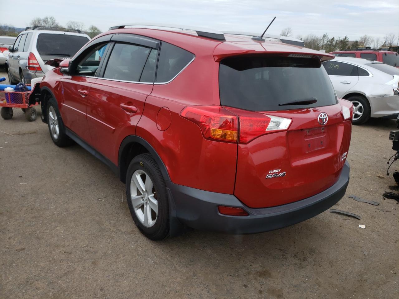 Photo 3 from auction – 2014 TOYOTA RAV4 XLE with VIN 2T3RFREV8EW148401