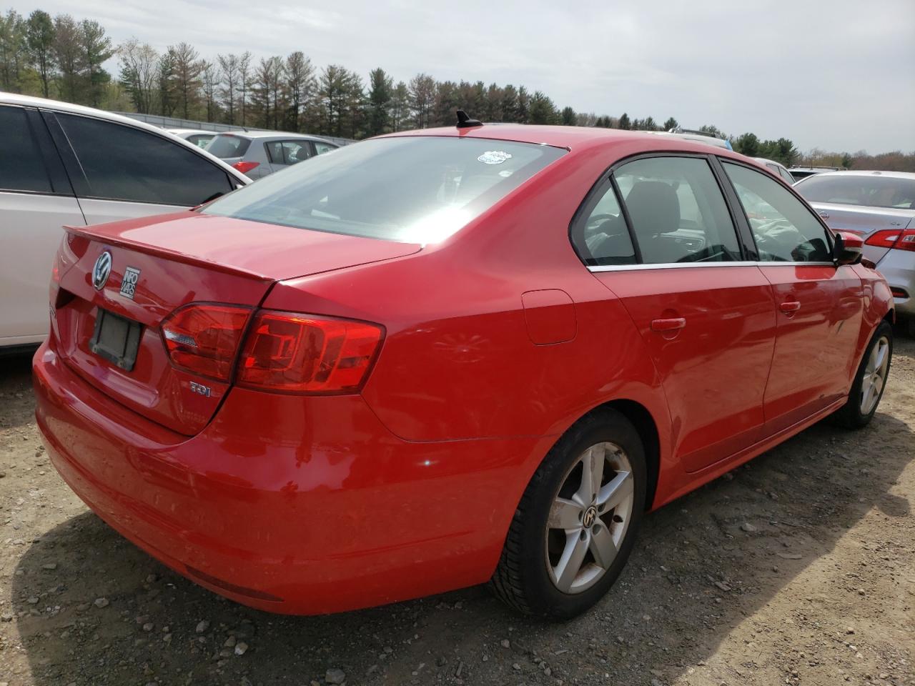 Photo 4 from auction – 2011 VOLKSWAGEN JETTA TDI with VIN 3VWLL7AJ8BM090712