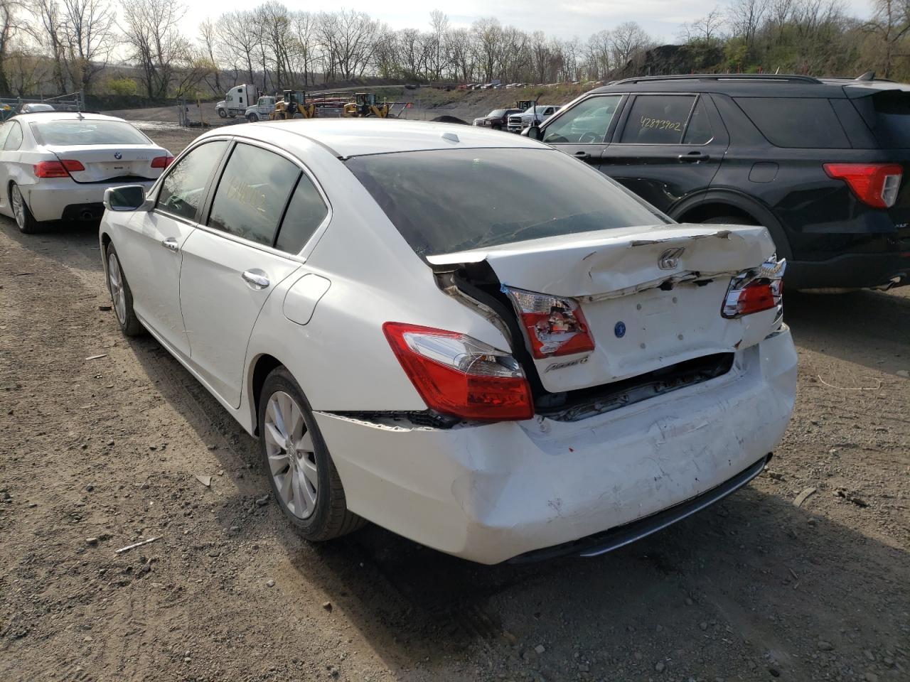 Photo 3 from auction – 2014 HONDA ACCORD EXL with VIN 1HGCR2F89EA078565