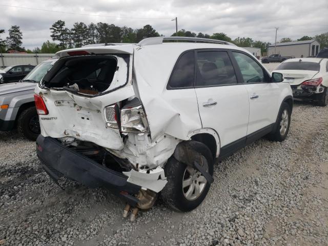 Photo 4 from auction – 2013 KIA SORENTO EX with VIN 5XYKU3A60DG333302