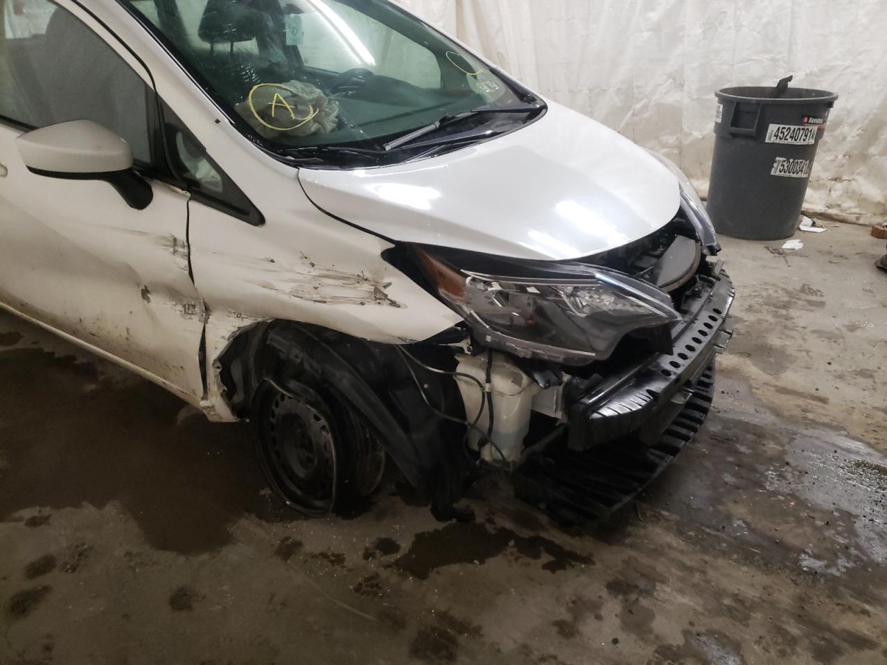 Photo 9 from auction – 2017 NISSAN VERSA NOTE with VIN 3N1CE2CP0HL379022