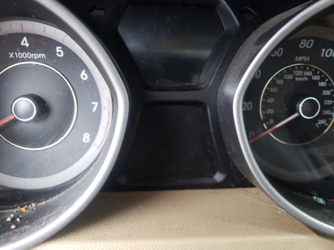 Photo 8 from auction – 2011 HYUNDAI ELANTRA GL with VIN KMHDH4AEXBU160499