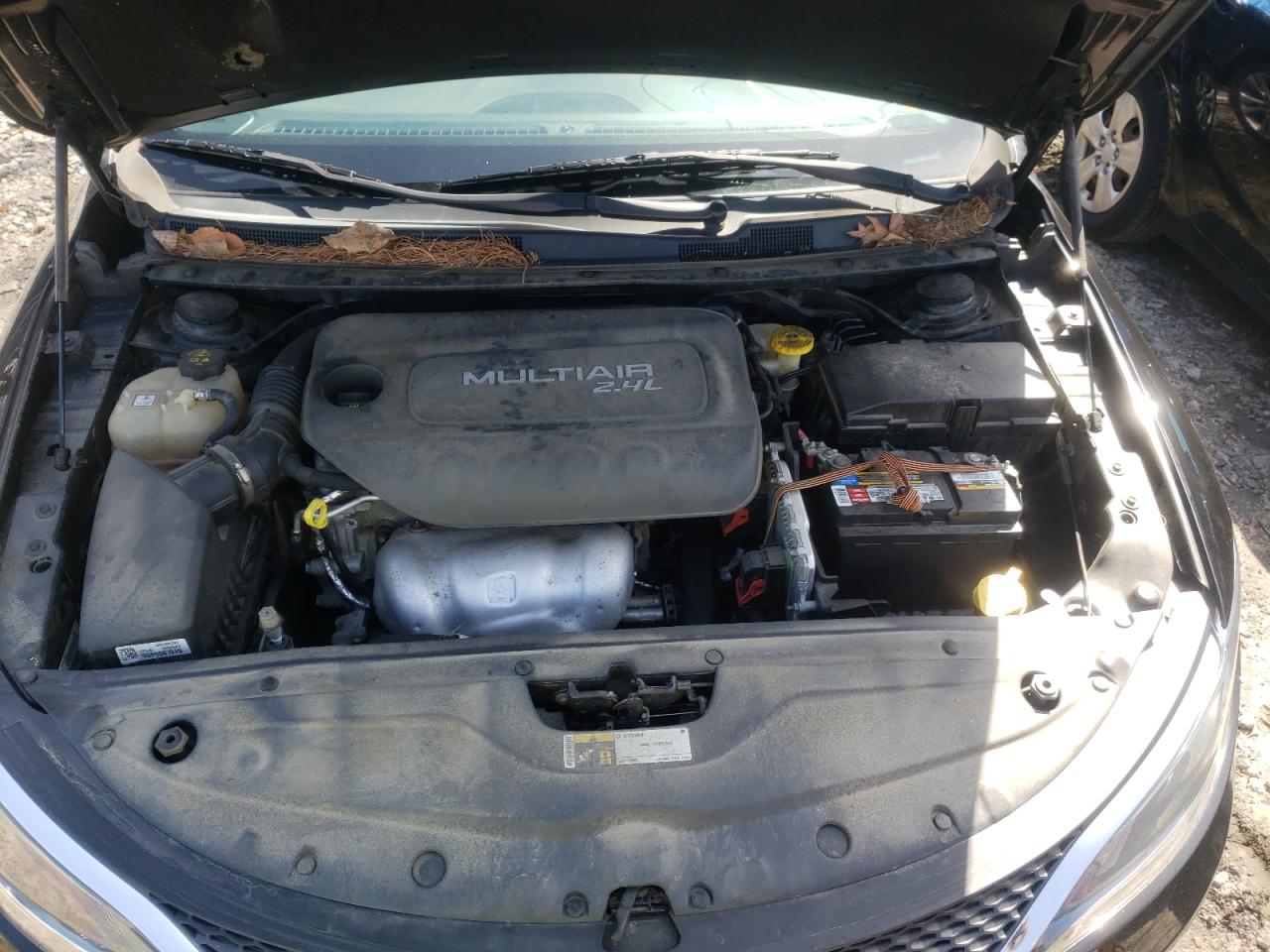 Photo 7 from auction – 2015 CHRYSLER 200 LIMITE with VIN 1C3CCCAB0FN728553