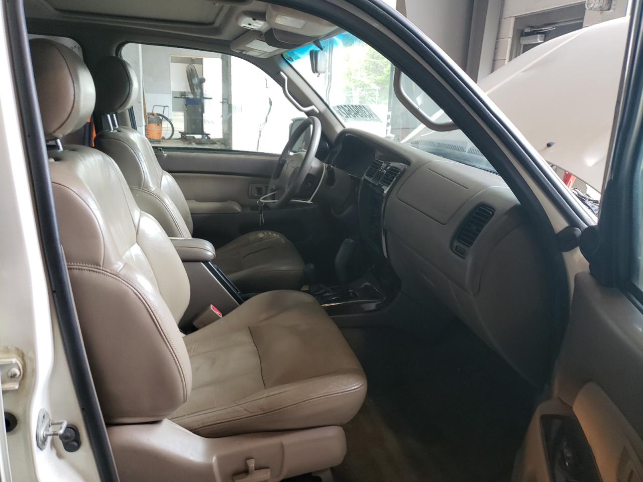 Photo 5 from auction – 2002 TOYOTA 4RUNNER LI with VIN JT3HN87RX29076528