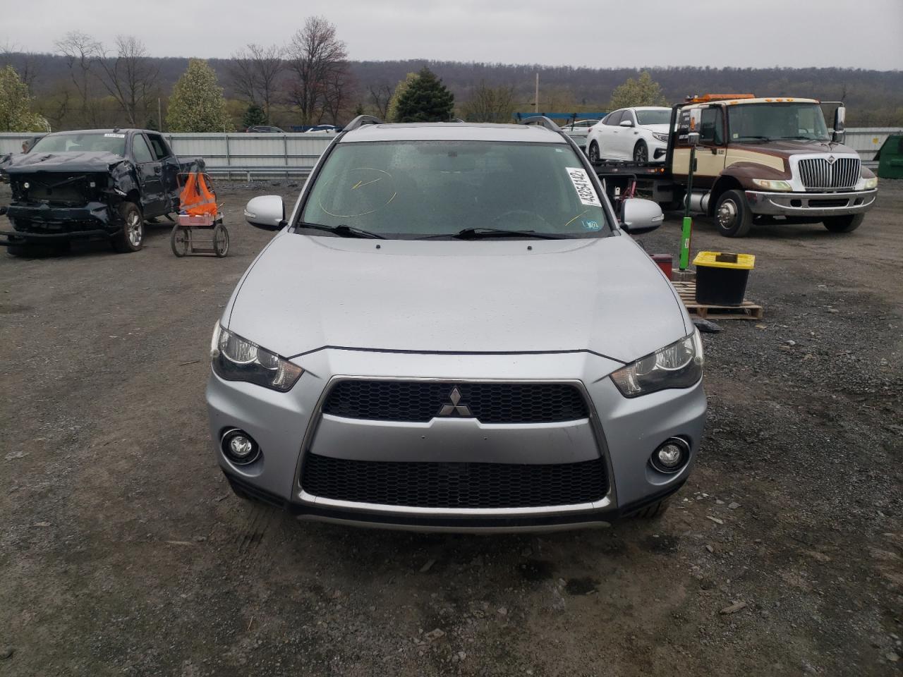 Photo 9 from auction – 2010 MITSUBISHI OUTLANDER with VIN JA4JT3AW6AZ016601
